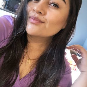 Meet your Posher, Karina